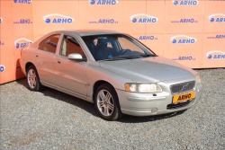 Volvo S60 2,5 T R 154KW, AWD, KINETIC.