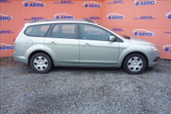 Ford Focus 1,6 i,ČR,1 MAJ.,SERVISNÍ KN.