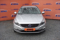 Volvo V60 2,0 D4 133KW,SERV.KN.,MOMENTUM.