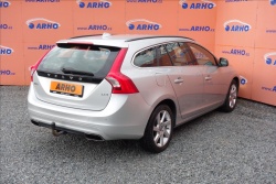 Volvo V60 2,0 D4 133KW,SERV.KN.,MOMENTUM.