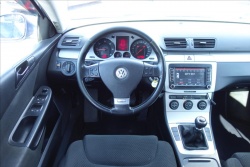 Volkswagen Passat 2,0 TDi 103KW, COMFORTLINE.
