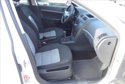 Škoda Octavia 1,6 i 75KW,ČR,1 MAJ.,SERV.KN.
