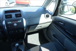 Suzuki SX4 1,5 i 73KW, ČR, 1 MAJITEL, AC.
