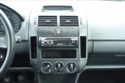 Volkswagen Polo 1,2 47kW,ČR,1 MAJ.,72TIS.KM.