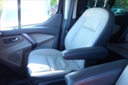 Ford Tourneo Custom 2,0 TDCi, ČR, 1 MAJ., 8 MÍST.