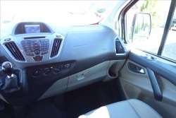 Ford Tourneo Custom 2,0 TDCi, ČR, 1 MAJ., 8 MÍST.
