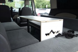 Ford Tourneo Custom 2,0 TDCi, ČR, 1 MAJ., 8 MÍST.