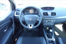Renault Mégane 1,9 DCi 96KW, ČR, SERVIS.KN.