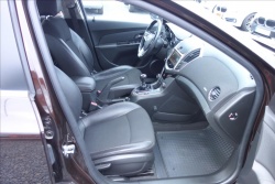 Chevrolet Cruze 1,8 i 104KW,SERV.KN.,95TIS.KM.