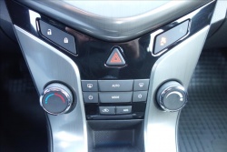 Chevrolet Cruze 1,8 i 104KW,SERV.KN.,95TIS.KM.