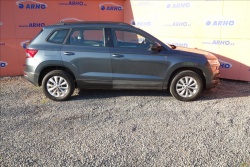 Škoda Karoq 1,5 TSi,ČR,1 MAJ.,SERVIS.KN.