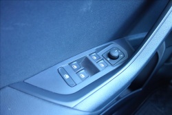 Škoda Karoq 1,5 TSi,ČR,1 MAJ.,SERVIS.KN.