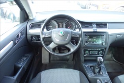 Škoda Superb 2,0 TDi, ČR, 1 MAJ., SERV.KN.