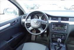 Škoda Superb 2,0 TDi, ČR, 1 MAJ., SERV.KN.