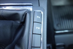 Škoda Superb 2,0 TDi, ČR, 1 MAJ., SERV.KN.
