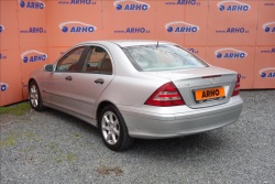 Mercedes-Benz Třídy C 220 CDi 110KW,ČR,SERV.KN.