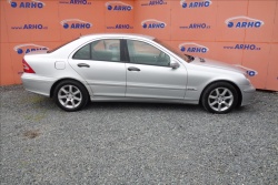 Mercedes-Benz Třídy C 220 CDi 110KW,ČR,SERV.KN.
