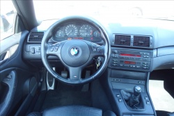 BMW Řada 3 318 Ci, SERVISNÍ KNIHA.
