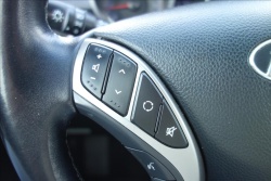 Hyundai i30 1,6 i,ČR,SERVIS.KN.,TRIKOLOR.