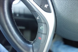Hyundai i30 1,6 i,ČR,SERVIS.KN.,TRIKOLOR.
