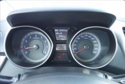 Hyundai i30 1,6 i,ČR,SERVIS.KN.,TRIKOLOR.