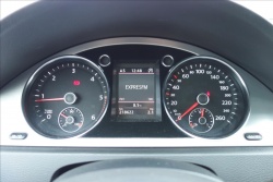 Volkswagen Passat 2,0 TDi 130KW, HIGHLINE.