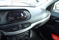Fiat Tipo 1,4 i, ČR, 1 MAJ., SERVIS. KN.