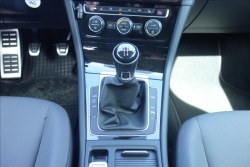 Volkswagen Golf 1,2 TSi, ALLSTAR, SERVIS.KN.