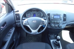 Hyundai i30 1,4 i 80KW, ČR, 2 MAJ., KLIMA.