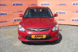 Hyundai i30 1,4 i 80KW, ČR, 2 MAJ., KLIMA.