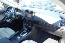 Mazda 6 2,5 i ,ČR,1 MAJ.,REVOLUTION.