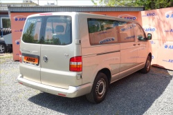 Volkswagen Transporter 2,5 TDi 96KW,ČR,8 MÍST,LONG.