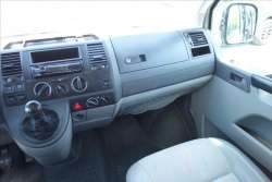 Volkswagen Transporter 2,5 TDi 96KW,ČR,8 MÍST,LONG.