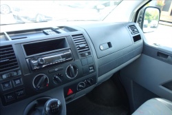Volkswagen Transporter 2,5 TDi 96KW,ČR,8 MÍST,LONG.