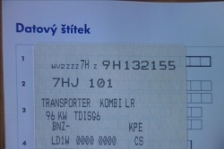 Volkswagen Transporter 2,5 TDi 96KW,ČR,8 MÍST,LONG.