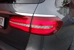 Mercedes-Benz Třídy E 400d,ČR,1 MAJ.,SERVIS.KN.