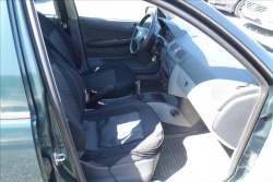 Škoda Fabia 1,4 i 16V 50KW, ČR, 2 MAJITEL.