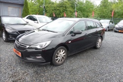 Opel Astra 1,6 CDTi,ČR,1 MAJ.,68TIS.KM.