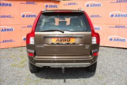 Volvo XC90 2,4 D5,ČR,1 MAJ.,7 MÍST,AWD.