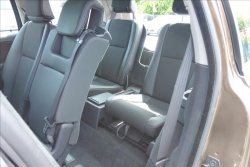 Volvo XC90 2,4 D5,ČR,1 MAJ.,7 MÍST,AWD.