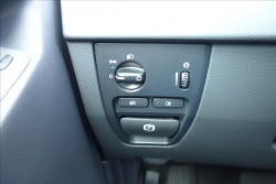 Volvo XC90 2,4 D5,ČR,1 MAJ.,7 MÍST,AWD.