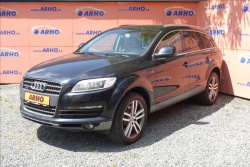 Audi Q7 4,2 i V8 257KW, ČR, QUATTRO.