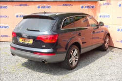 Audi Q7 4,2 i V8 257KW, ČR, QUATTRO.