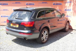 Audi Q7 4,2 i V8 257KW, ČR, QUATTRO.