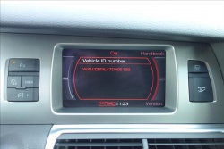 Audi Q7 4,2 i V8 257KW, ČR, QUATTRO.