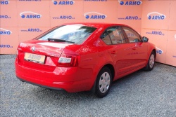 Škoda Octavia 1,6 TDi,ČR,1 MAJ.,SERV.KN.,DSG.