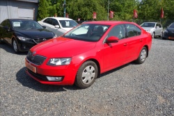 Škoda Octavia 1,6 TDi,ČR,1 MAJ.,SERV.KN.,DSG.