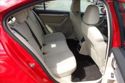 Škoda Octavia 1,6 TDi,ČR,1 MAJ.,SERV.KN.,DSG.