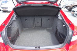 Škoda Octavia 1,6 TDi,ČR,1 MAJ.,SERV.KN.,DSG.
