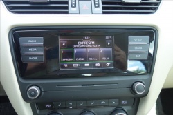 Škoda Octavia 1,6 TDi,ČR,1 MAJ.,SERV.KN.,DSG.